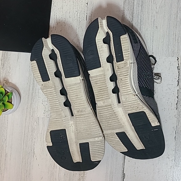 On Running Cloudnova Black White Sneaker Men’s Shoe Size 11 Wide main image 8